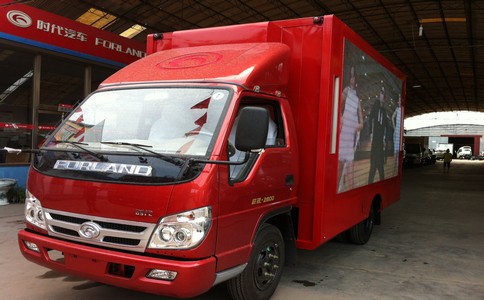 LED廣告宣傳車(chē)的操作與使用